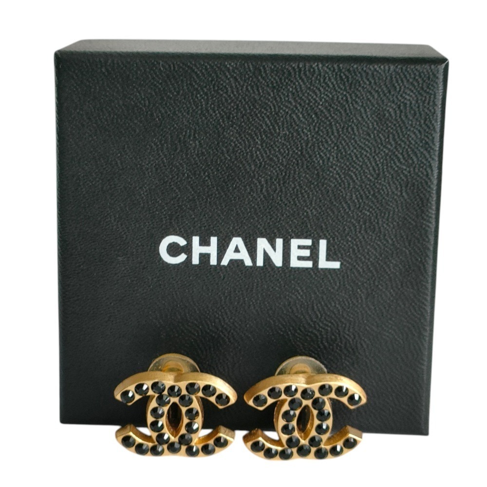 CHANEL Gold Logo Earrings - Picture 8 of 8